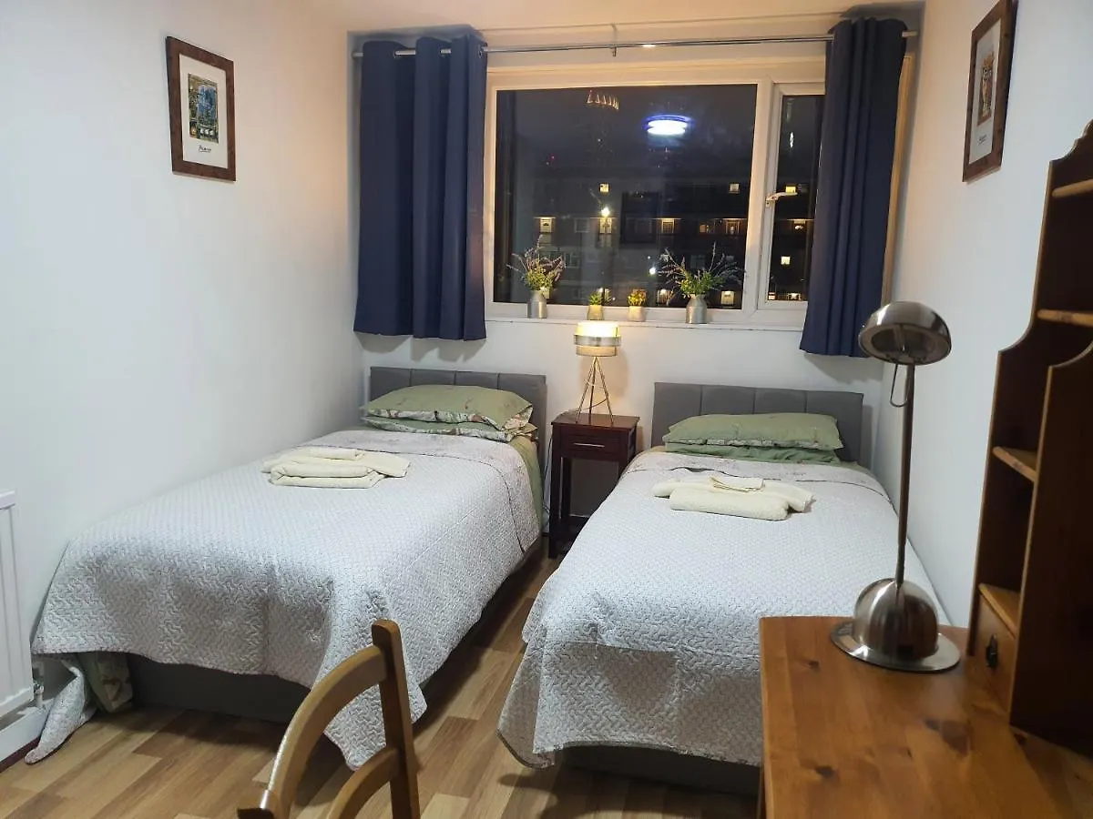 Limehouse Guest House Central East London